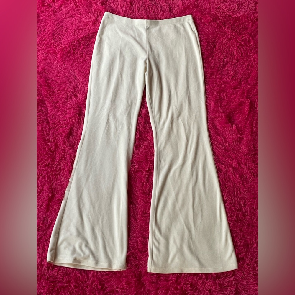 White wide leg pants
